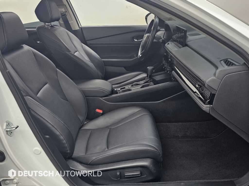 Honda Accord — photo 10