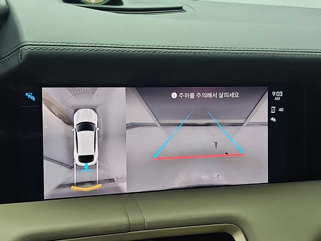 Porsche Taycan — photo 15