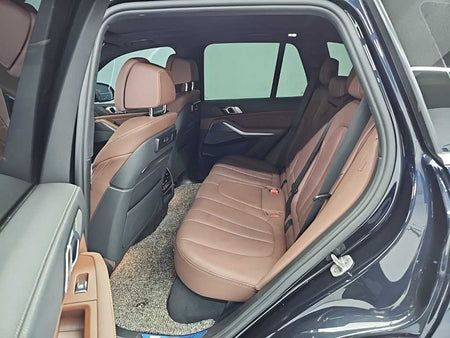 BMW X5 — photo 12