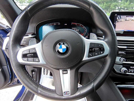 BMW 5-Series — photo 08