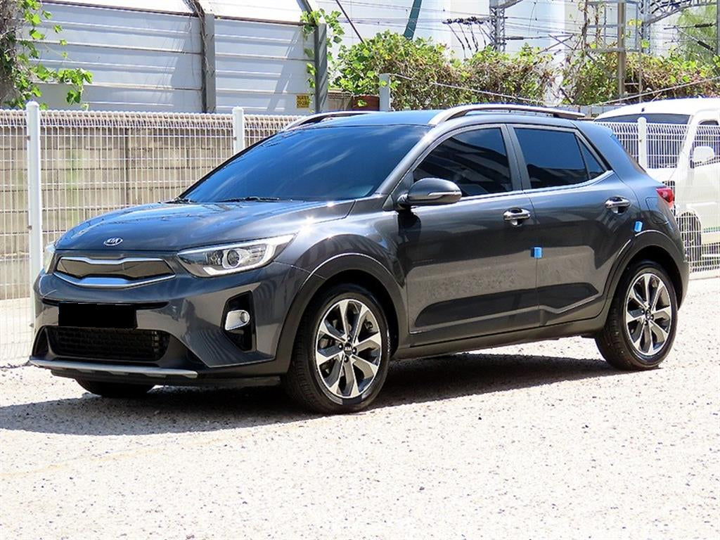 Kia Stonic — photo 02