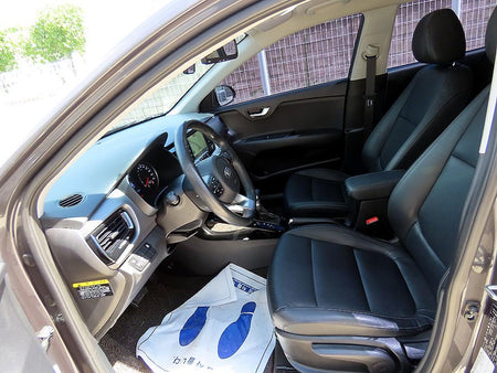 Kia Stonic — photo 05