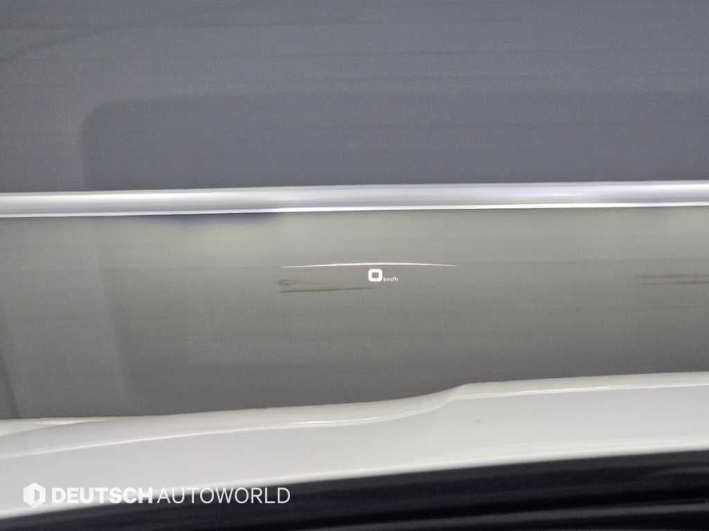 Porsche Cayenne — photo 17