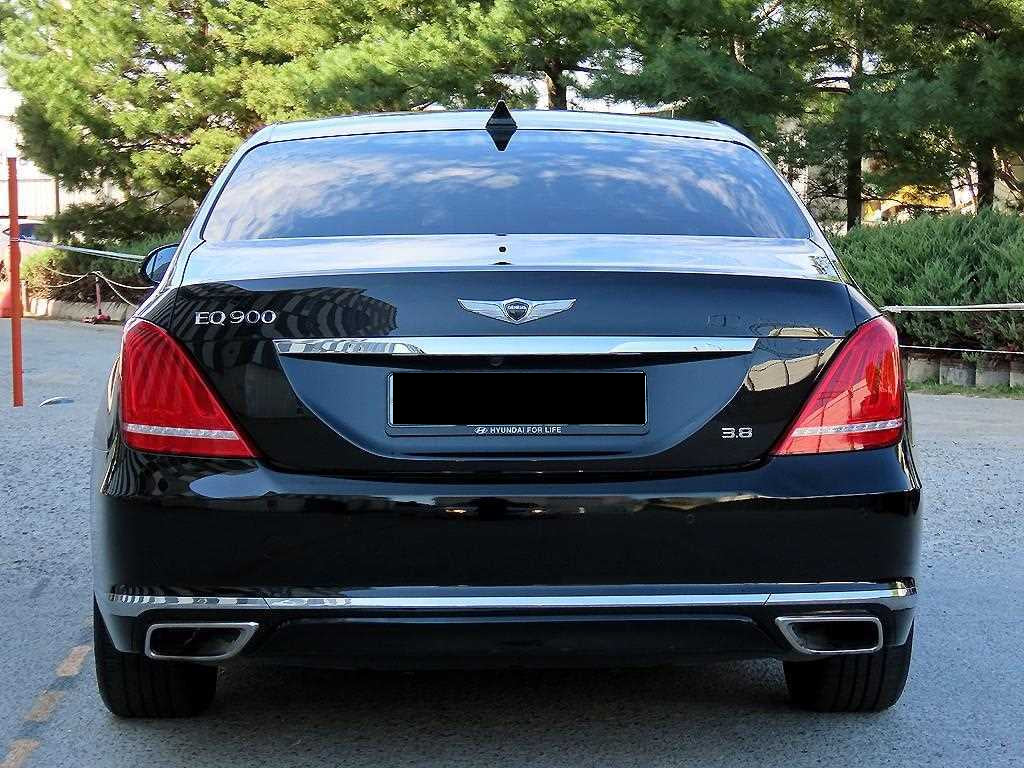 Genesis EQ900 — photo 04
