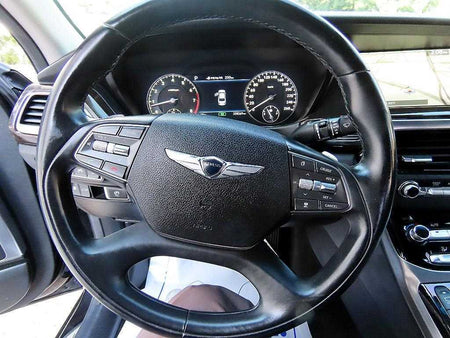 Genesis EQ900 — photo 08