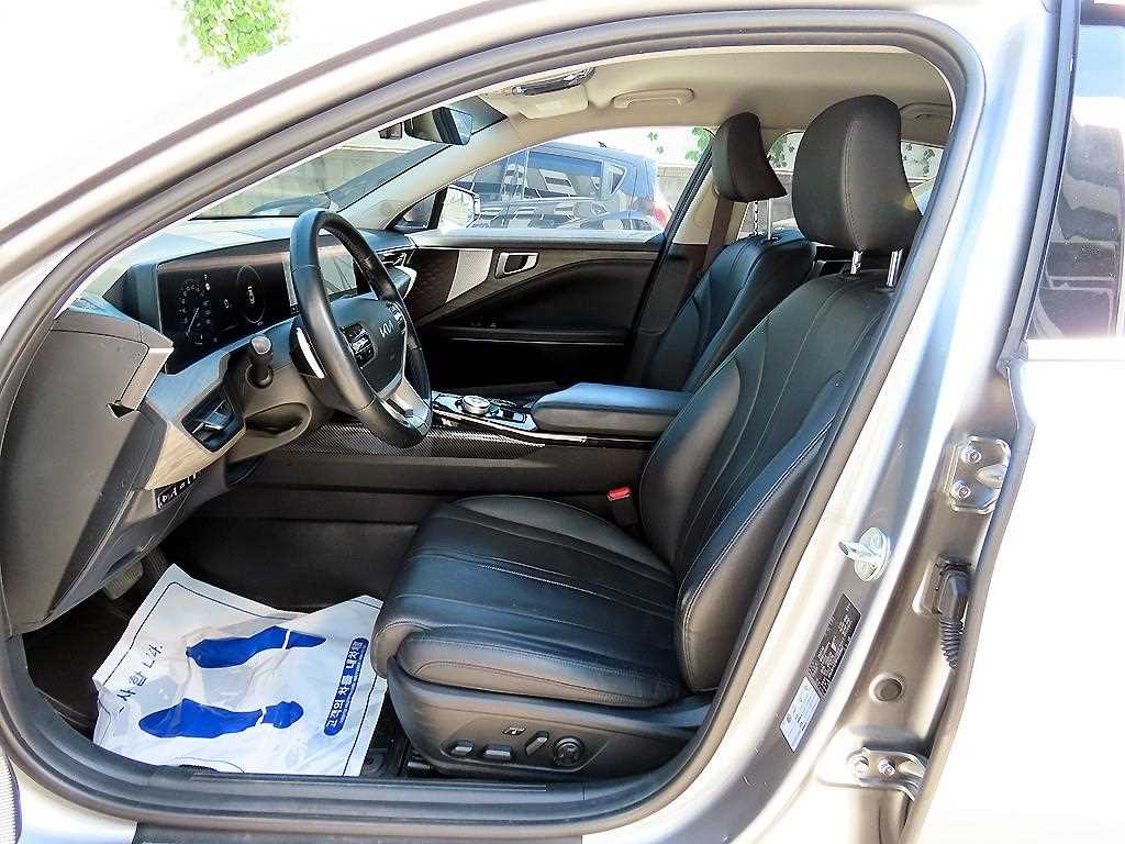Kia K8 — photo 05