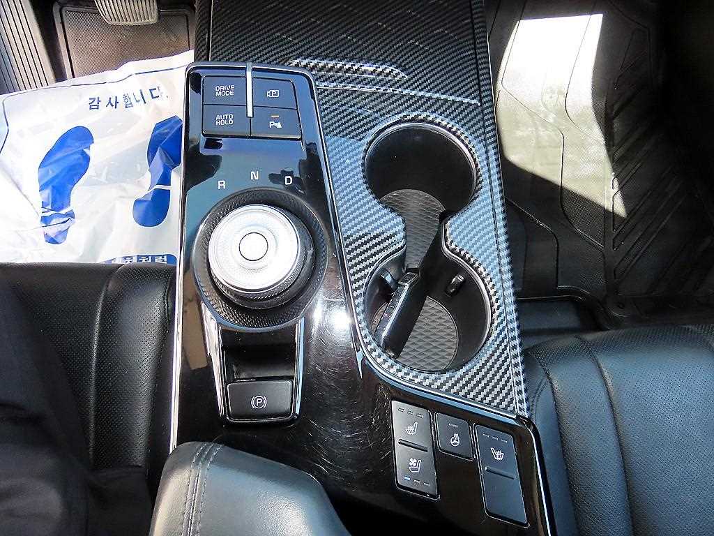 Kia K8 — photo 10