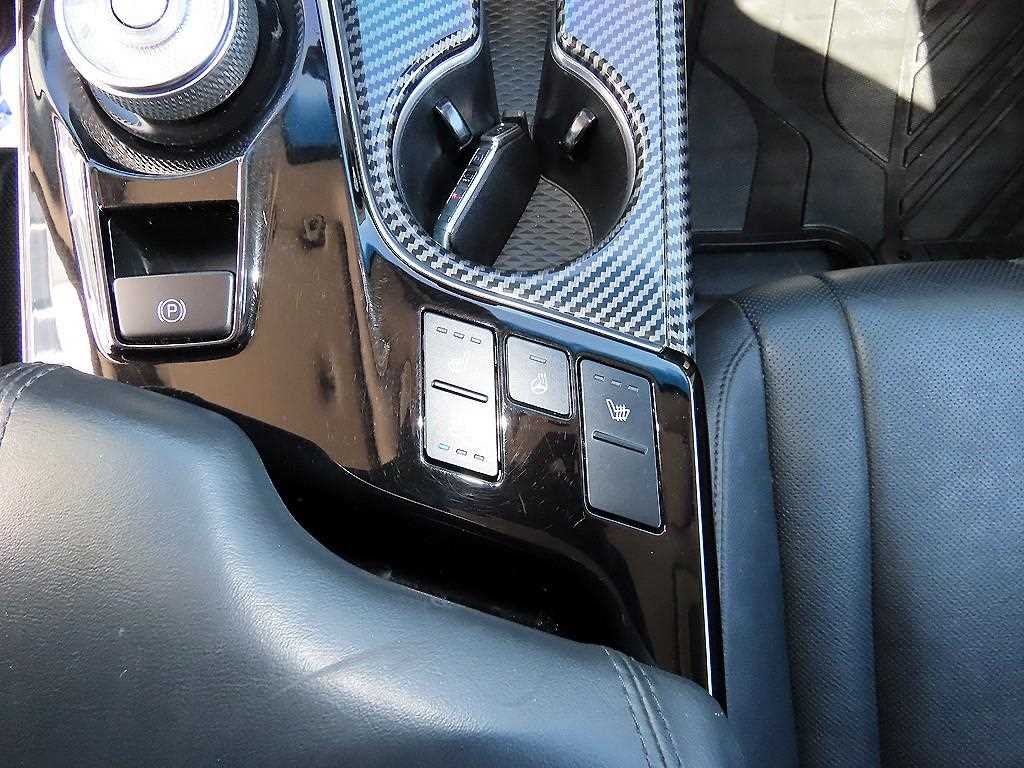 Kia K8 — photo 16