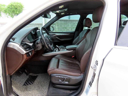 BMW X5 — photo 05