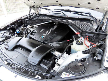 BMW X5 — photo 19