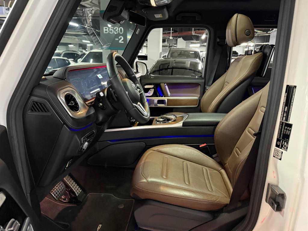 Mercedes-Benz G-Class — photo 10