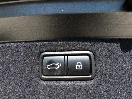 Genesis G70 — photo 17