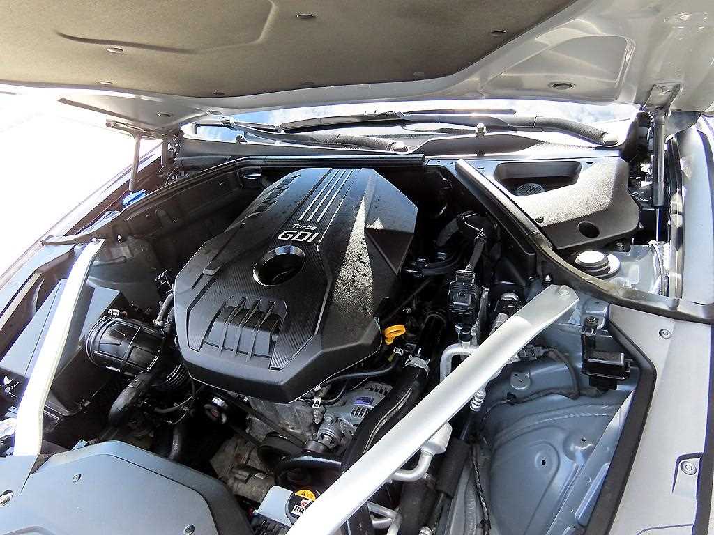 Genesis G70 — photo 19