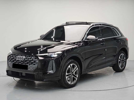 Audi Q5 — photo 01