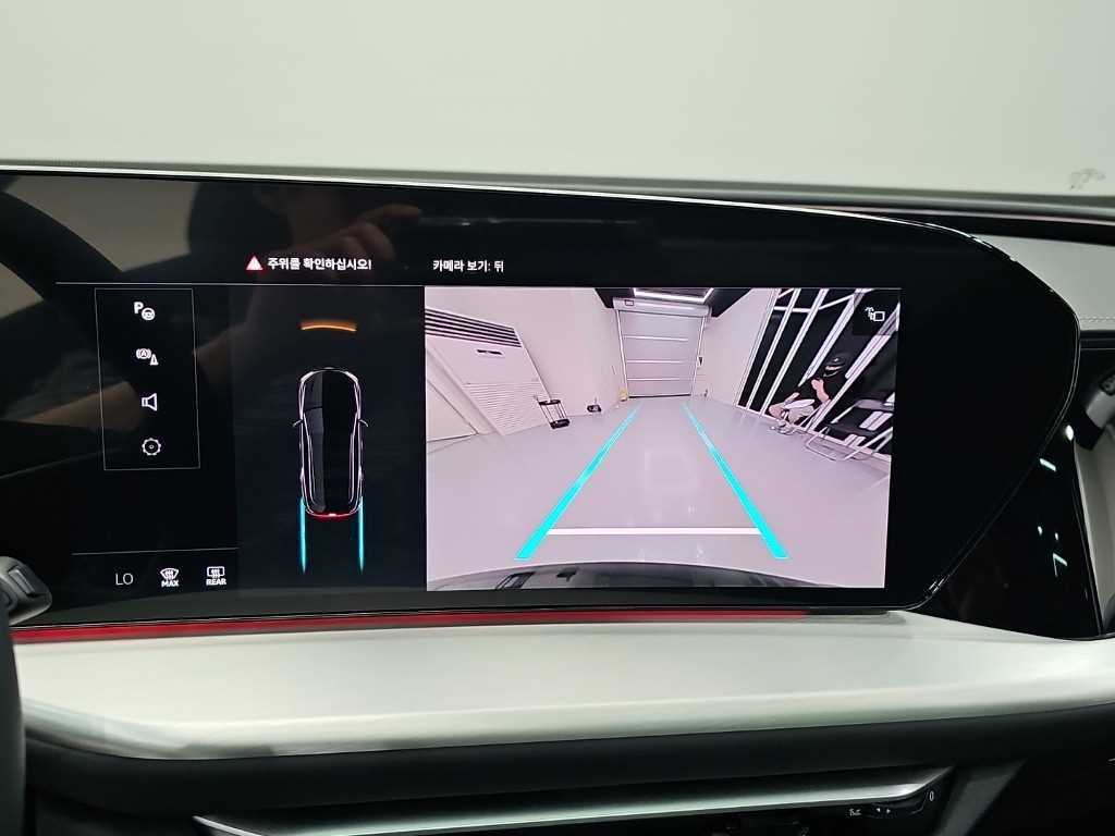 Audi Q5 — photo 16