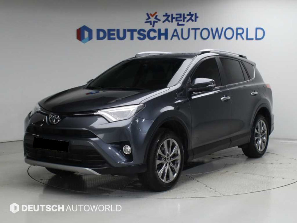 Toyota RAV4 — photo 01