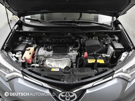 Toyota RAV4 — photo 06