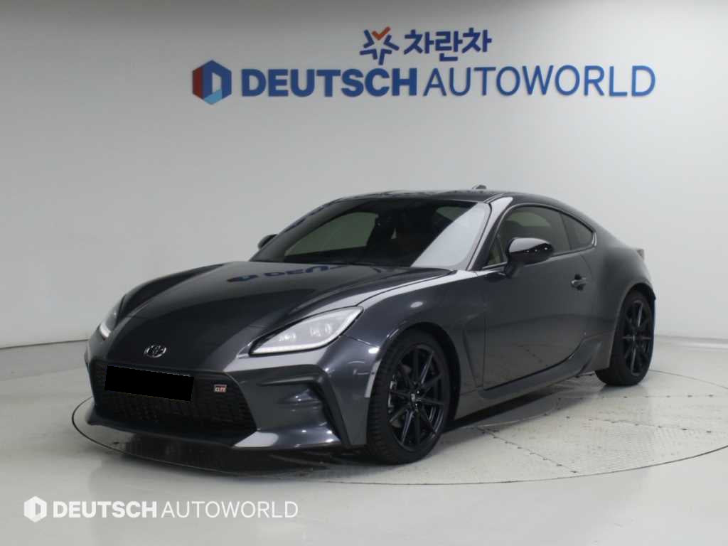 Toyota 86 — photo 01