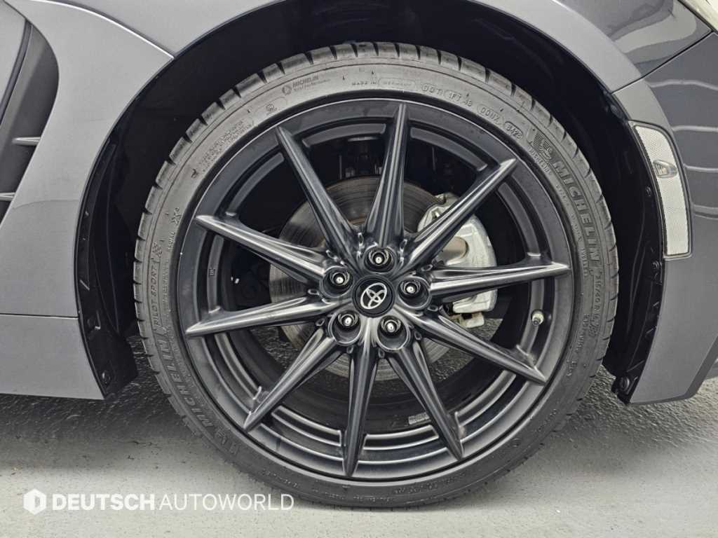 Toyota 86 — photo 05