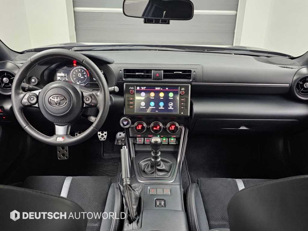 Toyota 86 — photo 07