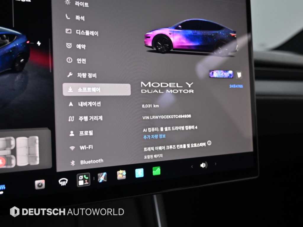 Tesla Model Y — photo 08