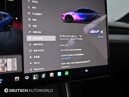 Tesla Model Y — photo 08