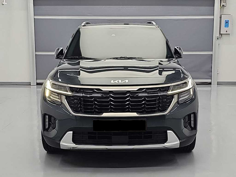 Kia Seltos — photo 02