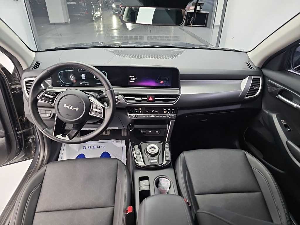 Kia Seltos — photo 07
