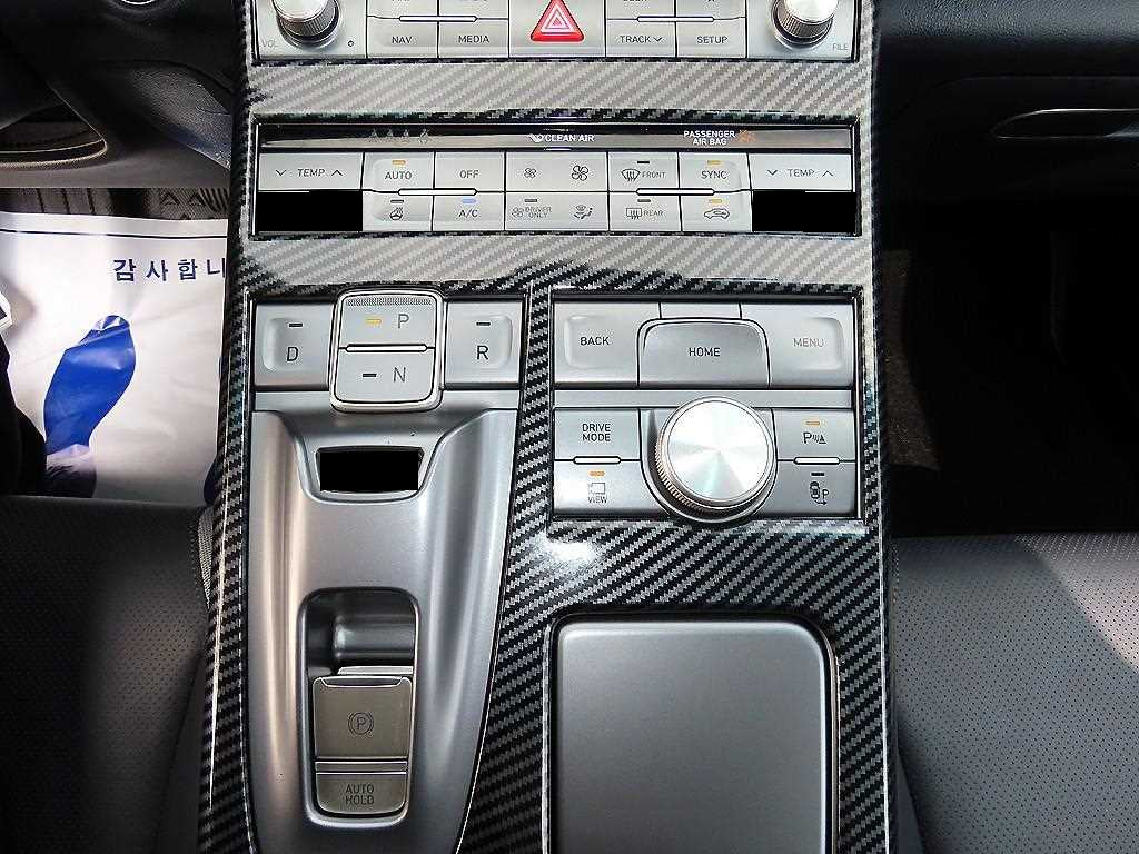 Hyundai Nexo — photo 13