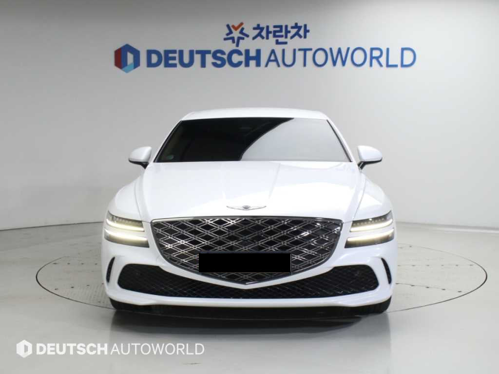 Genesis G80 — photo 03