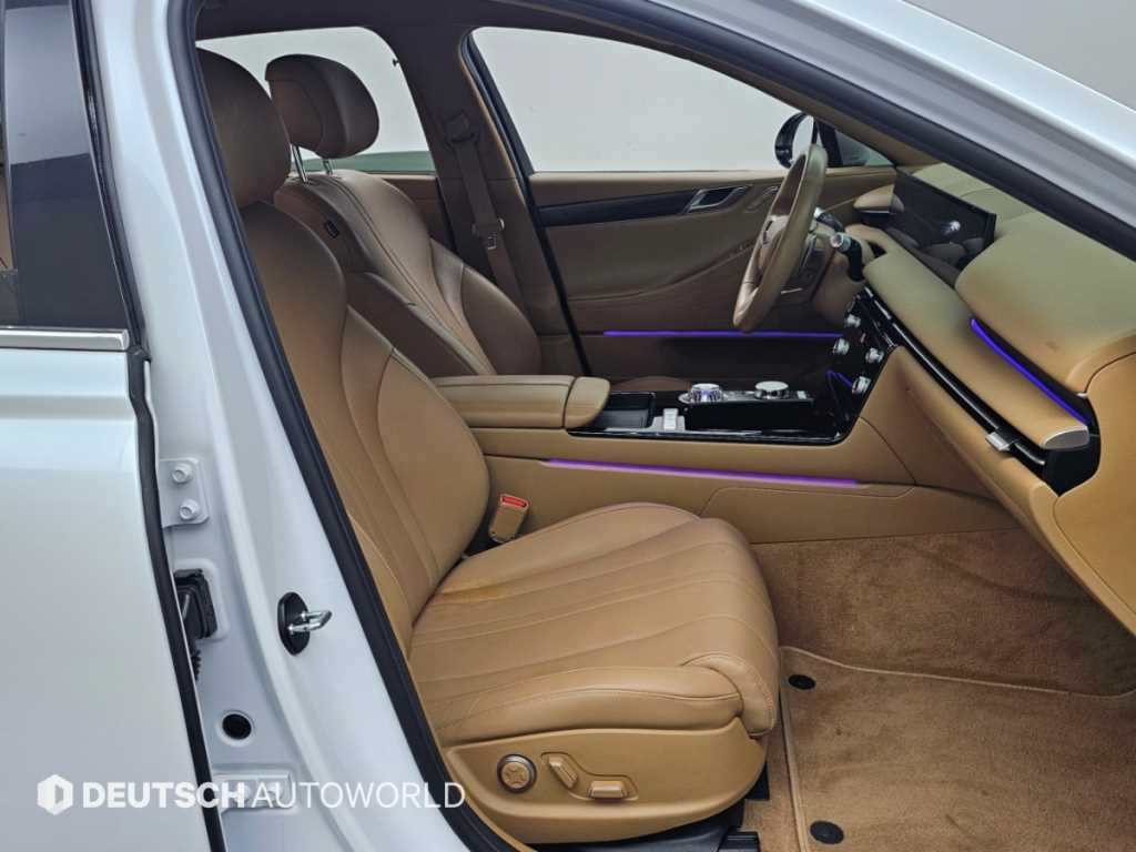Genesis G80 — photo 10
