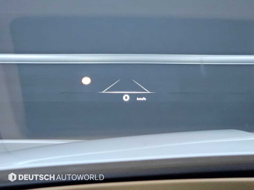 Genesis G80 — photo 18