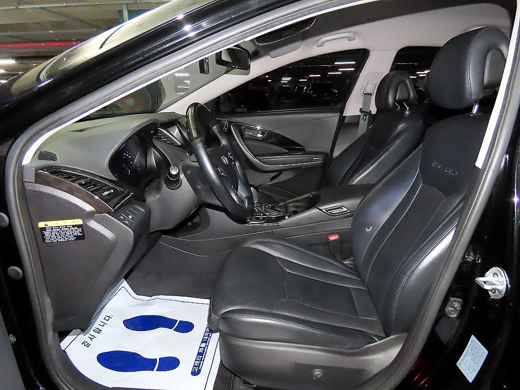 Hyundai Grandeur — photo 06