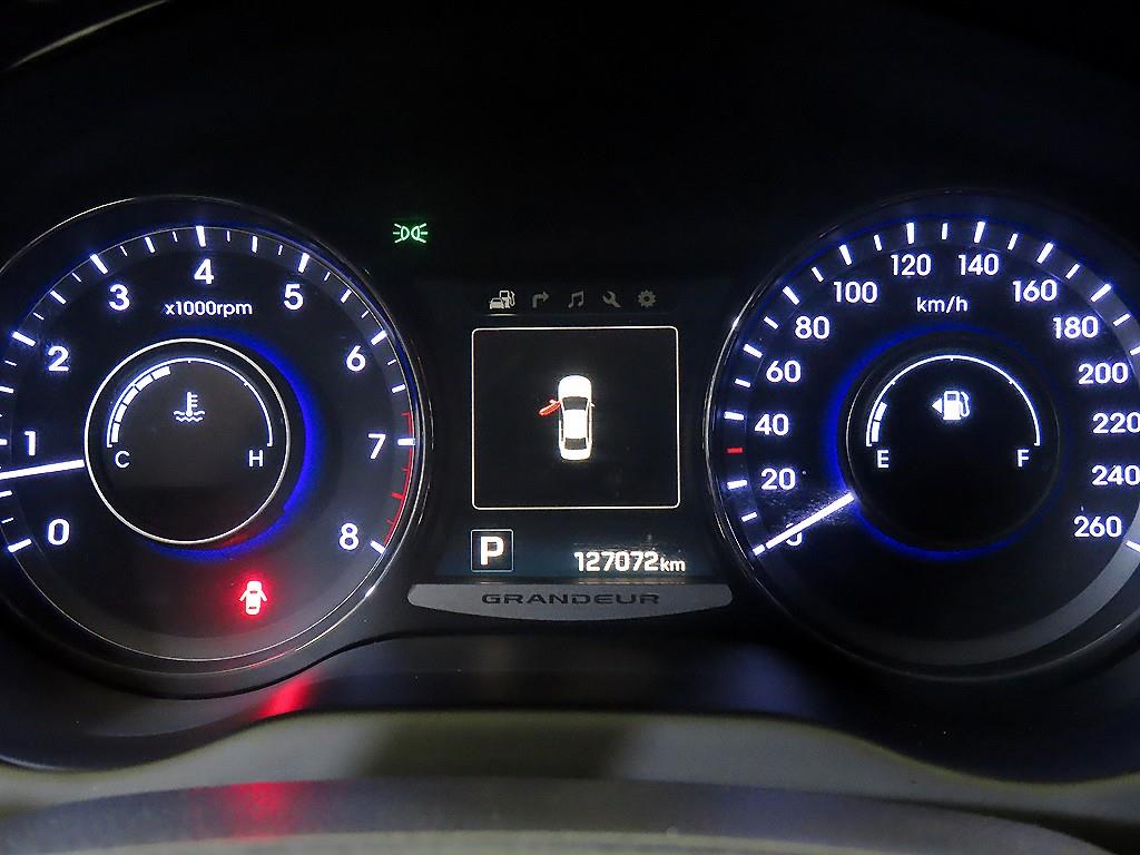 Hyundai Grandeur — photo 09