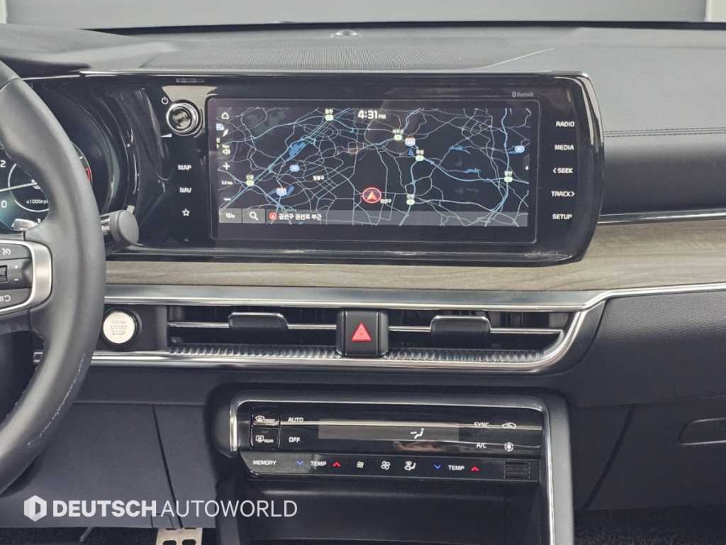 Kia K5 — photo 14