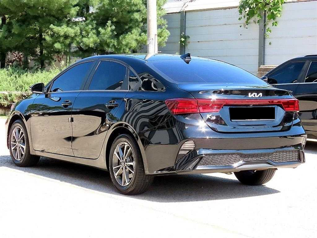 Kia K3 — photo 03