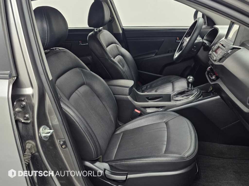 Kia Sportage — photo 10