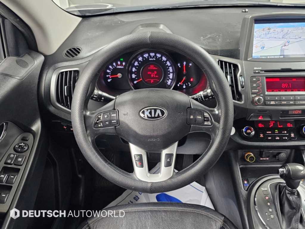 Kia Sportage — photo 13
