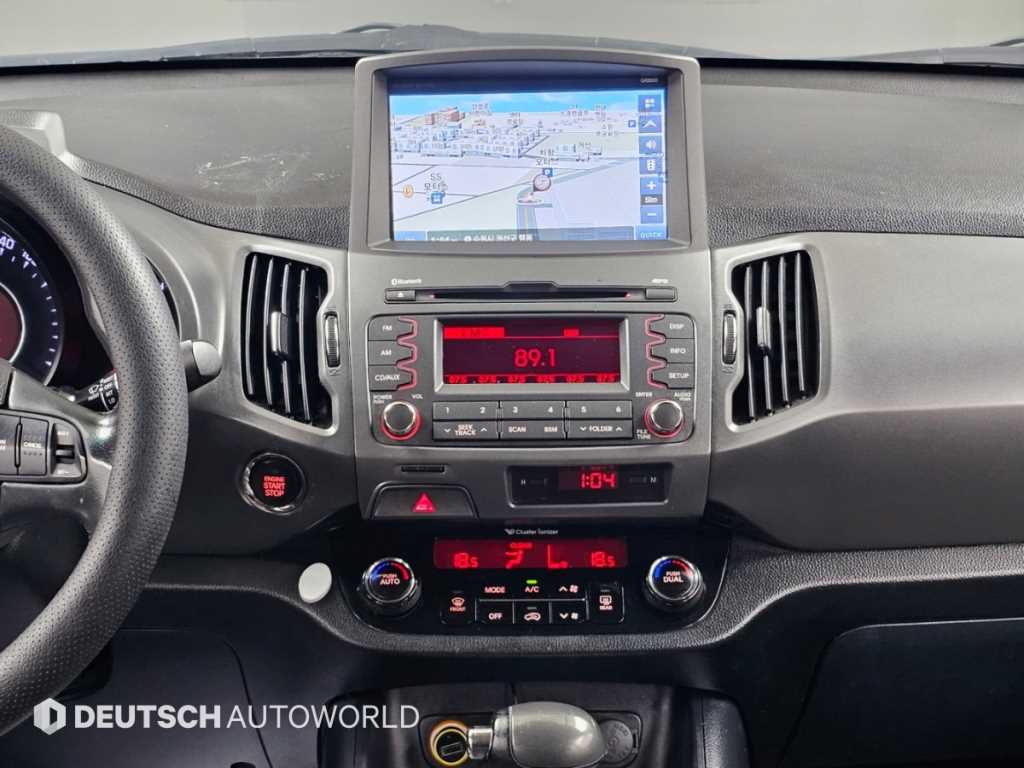 Kia Sportage — photo 14