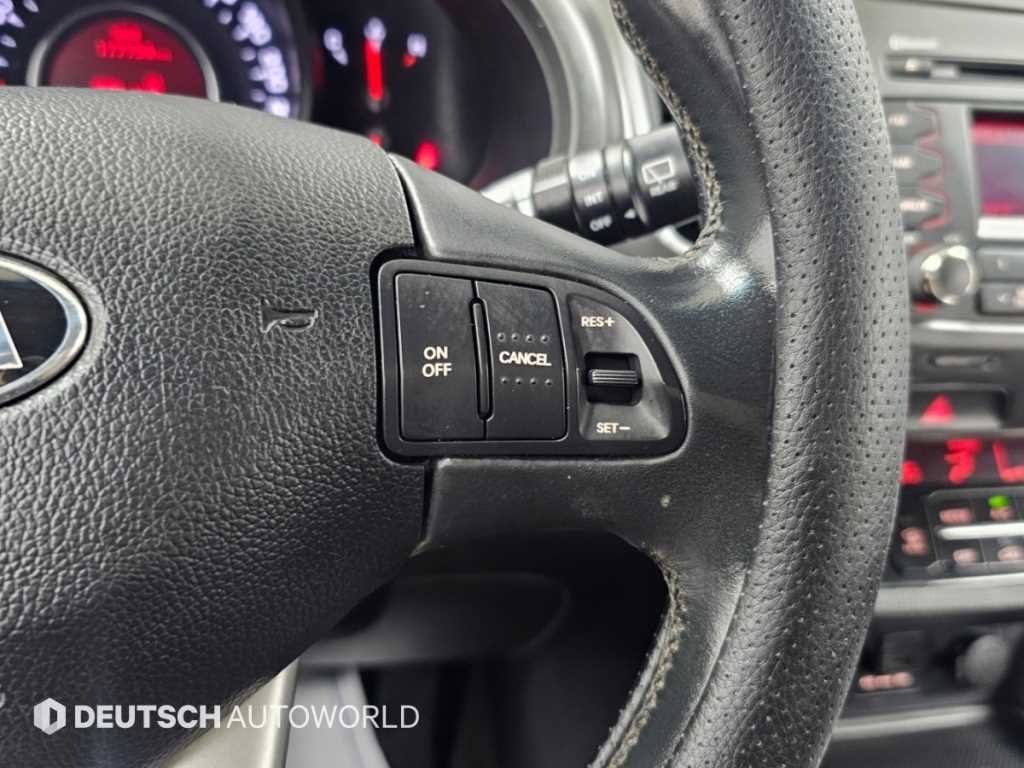 Kia Sportage — photo 17