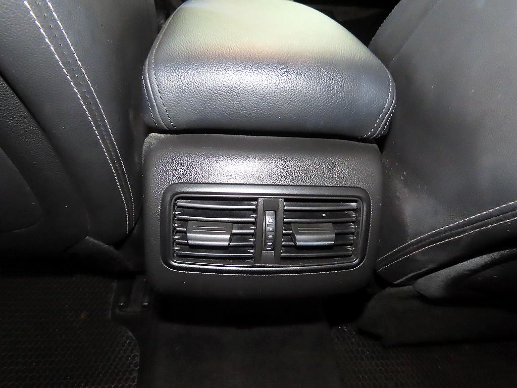 RENAULT SM6 — photo 18