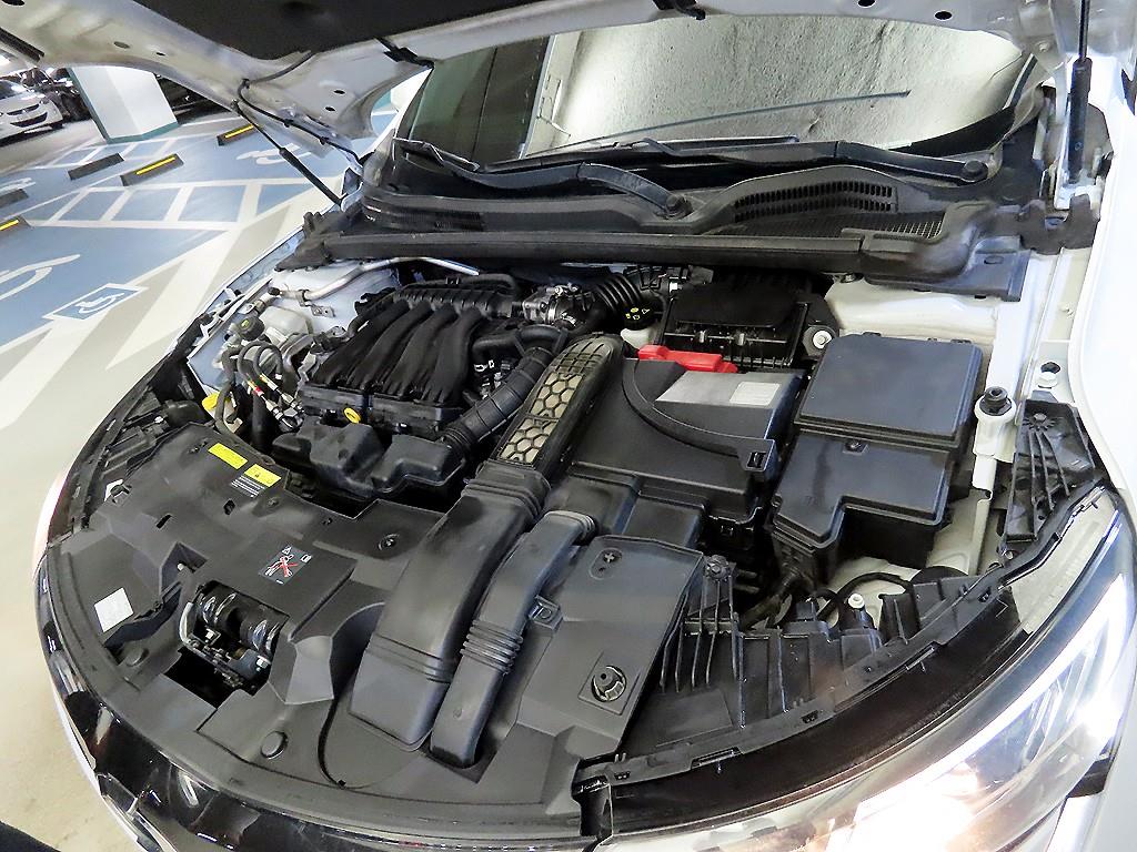RENAULT SM6 — photo 19