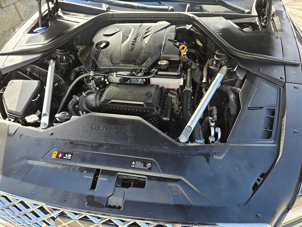 Genesis G80 — photo 19