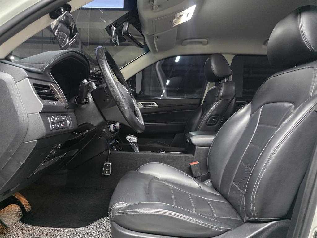 KGM Rexton — photo 07