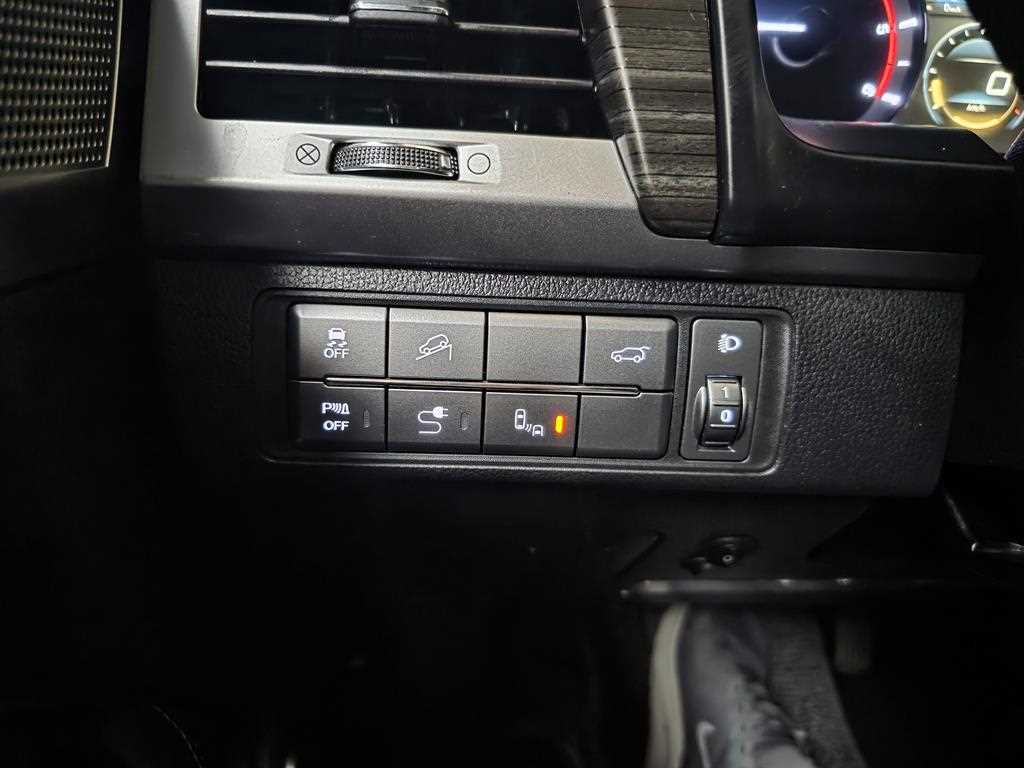 KGM Rexton — photo 16
