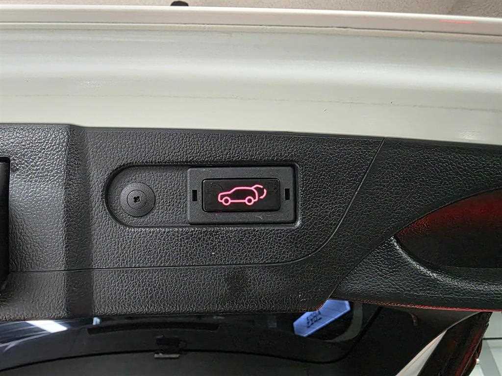 KGM Rexton — photo 20