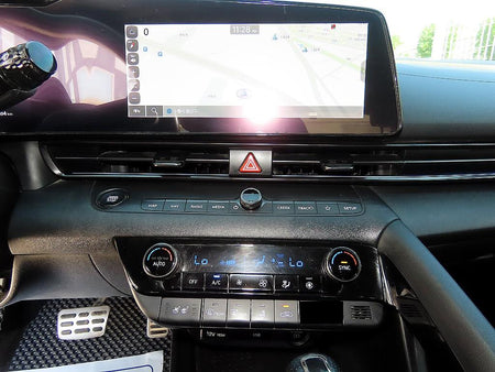 Hyundai Avante — photo 13
