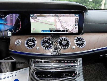 Mercedes-Benz E-Class — photo 13
