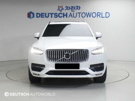 Volvo XC90 — photo 03