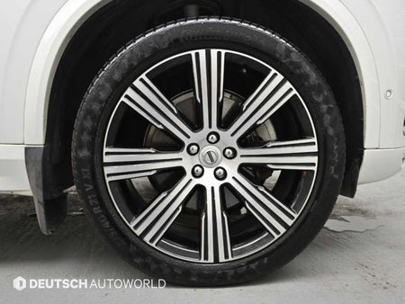 Volvo XC90 — photo 05